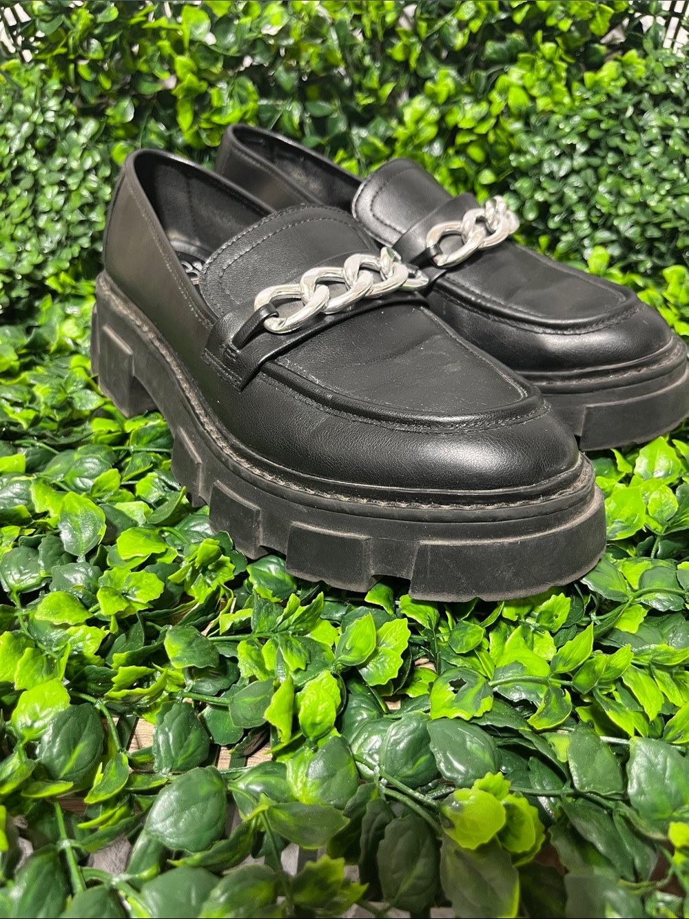 No Boundaries Black Loafers with Silver Chain Accent